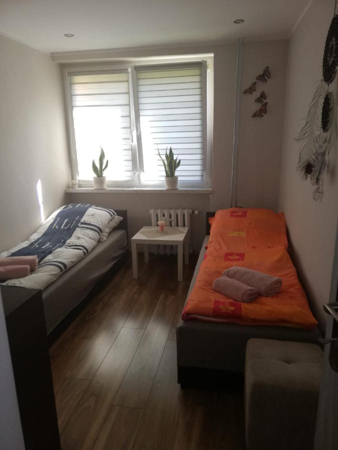 Apartament Dwupokojowy O Wysokim Standardzie Apartment Ruda Slaska Exterior foto